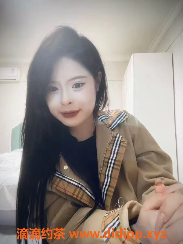 石家庄楼凤-冰冰，身高168，700元/次服务项目丰富