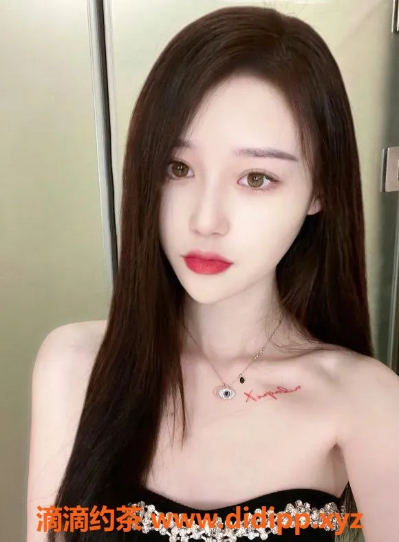 无锡楼凤-无锡嫩妹雨诺，176cm，51斤，B罩杯，1200元