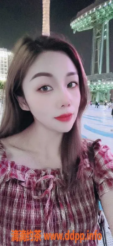 广州楼凤-广州天河小鱼儿，24岁，163高，48重，服务多样