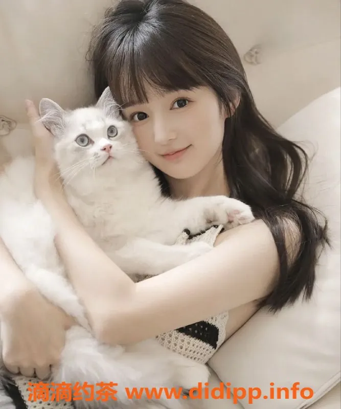 常州外围-常州山茶花，88斤素颜JK妹子等你来撩