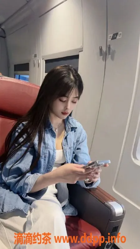 常州楼凤-武进小飞，165身高，95体重，陪浴服务畅享