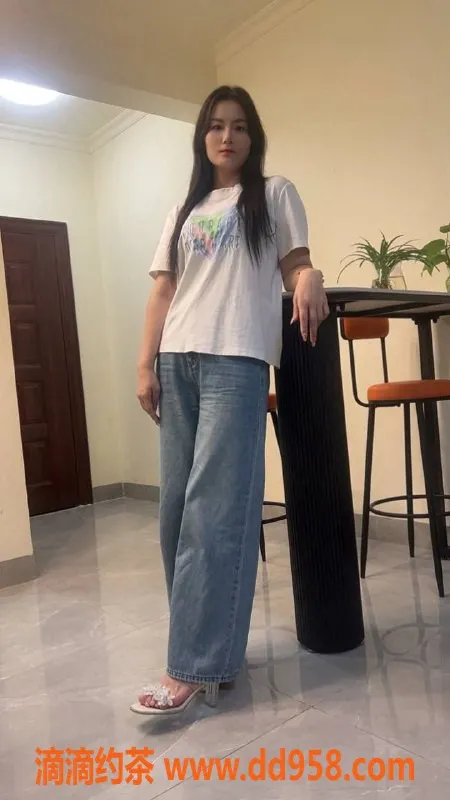 惠州楼凤-大亚湾苏酥 美女身高166，服务多样