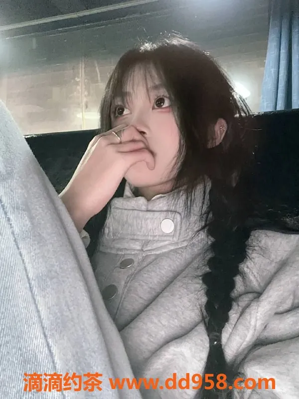 惠州楼凤资源信息,河南岸小迪，19岁160cm嫩妹，热情服务等你来！