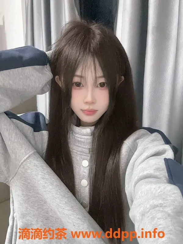 惠州楼凤-河南岸小迪，19岁160cm嫩妹，热情服务等你来！