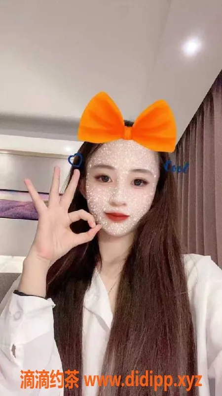 广州楼凤资源信息,广州天河馨儿，19岁162cm，茶水快捷服务