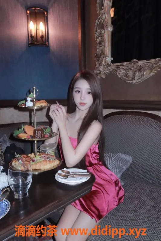 天津楼凤-河东区软糖私人影院头牌小屿，恋爱体验498起