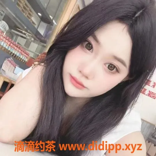 常州楼凤-常州素素，21岁163cm，胸围C，600P/1200PP