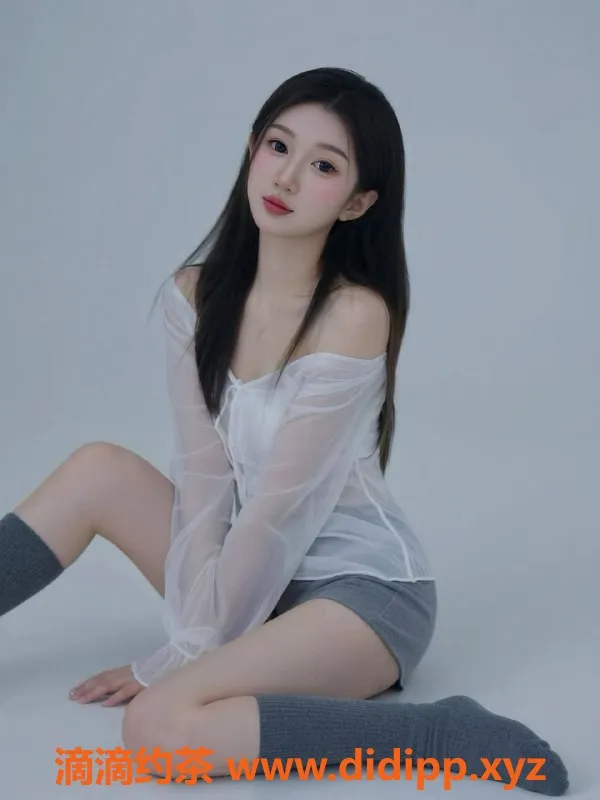 中山楼凤-梦儿（中山）19岁粉嫩可人，165cm 45斤等你来体验