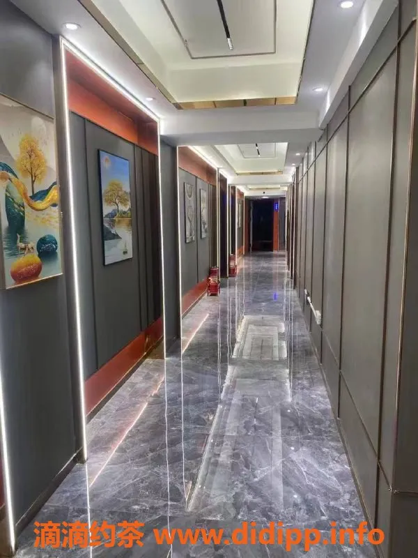 天津楼凤-南开港湾KTV，三人畅饮只需800元