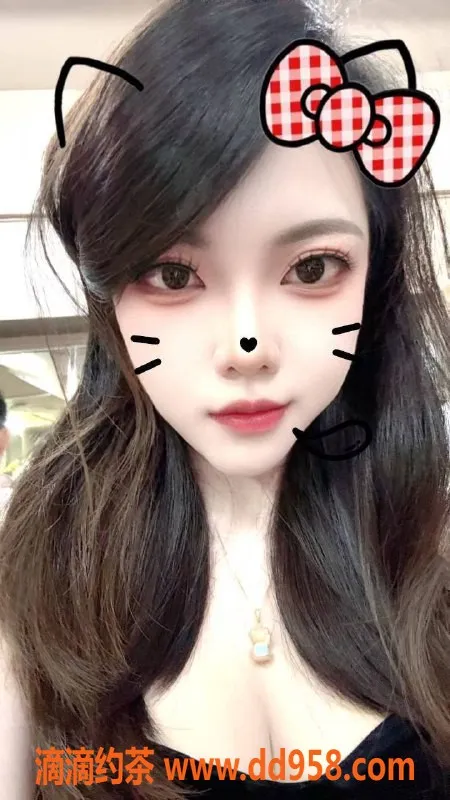 温州楼凤-瓯海西西，160cm 48kg 性感御姐服务