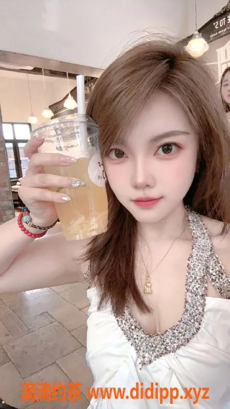 温州楼凤资源信息,瓯海西西，160cm 48kg 性感御姐服务