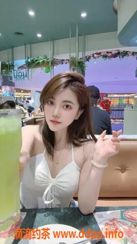 温州楼凤-瓯海西西，160cm 48kg 性感御姐服务