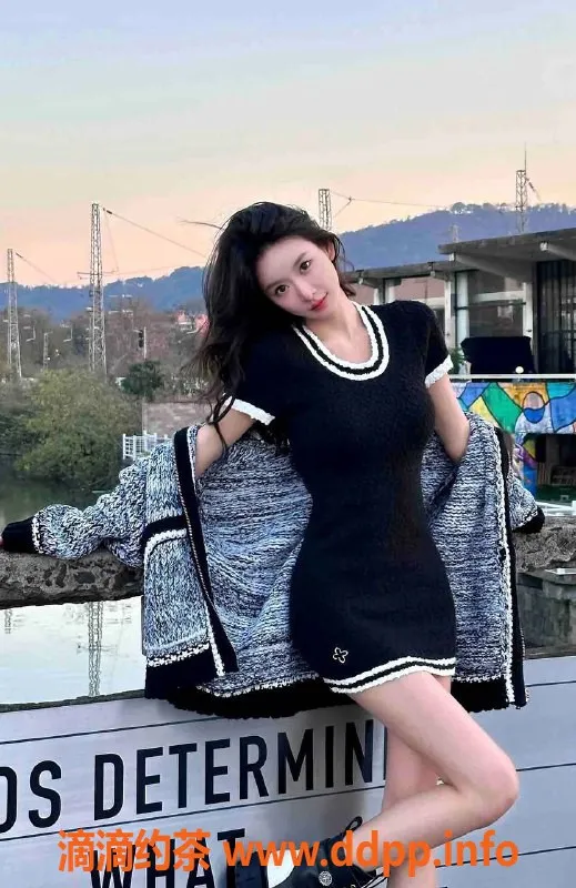 常州楼凤-常州山茶花 170cm 甜美温婉 学姐兼职服务