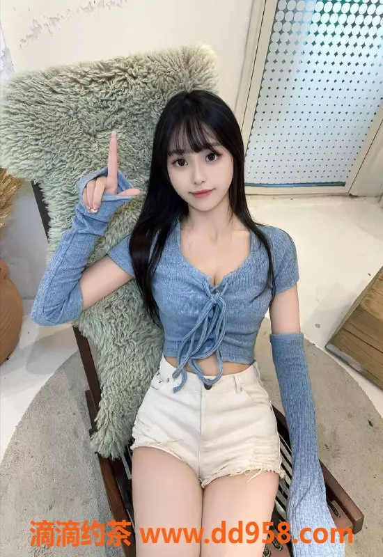 青岛楼凤-市北长腿学生崽崽，21岁，仅需预约