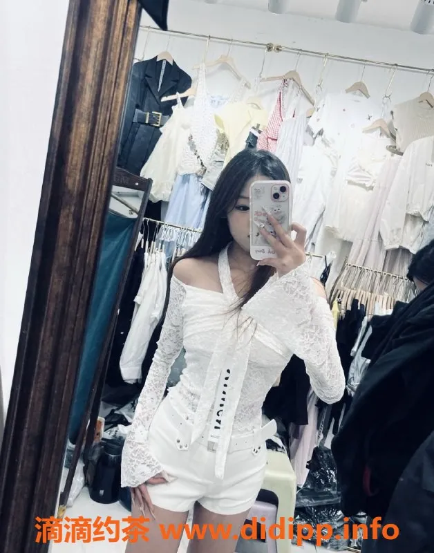 常州楼凤-常州市青儿，20岁，身高162，600P/1200PP