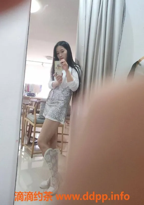 温州楼凤-苍南高颜值御姐青菜，168身高，C罩杯服务