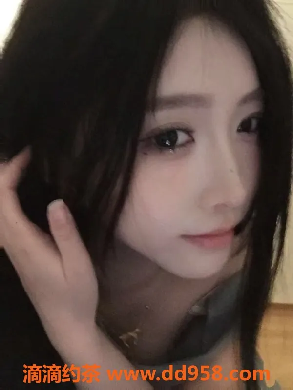 惠州楼凤资源信息,大亚湾妞妞，身高163，性感C罩杯，25岁，600元