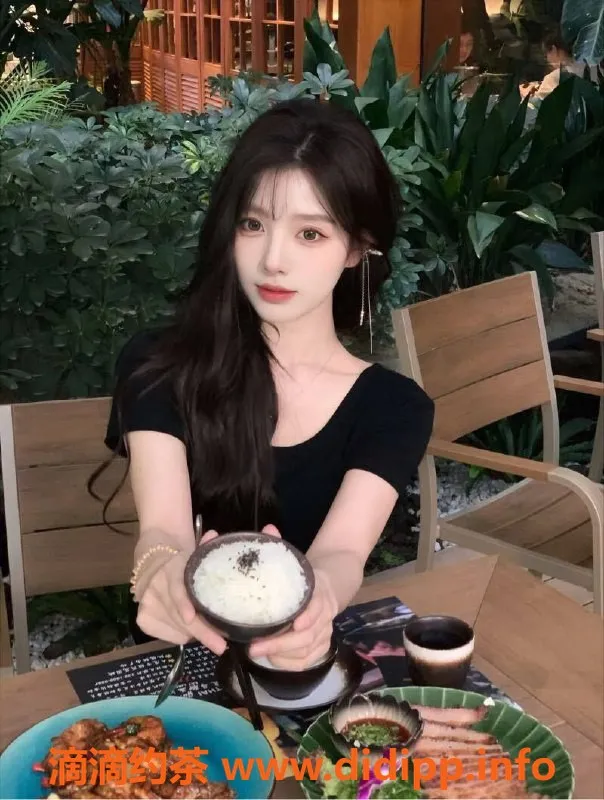 常州外围资源信息,常州清纯邻家妹山茶花，90斤可爱女友