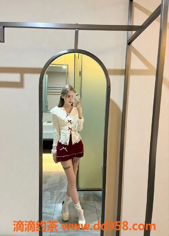 常州楼凤资源信息,金坛果儿20岁，身高168，96斤，800元畅享服务