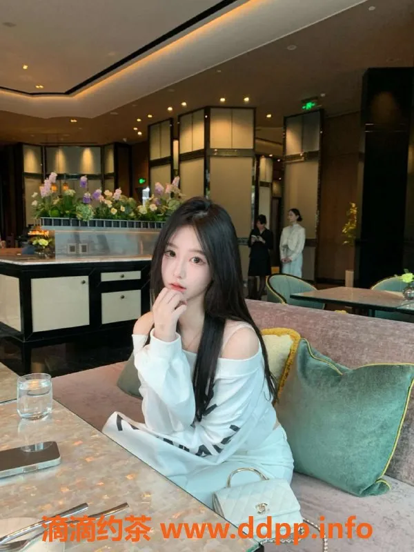 无锡楼凤资源信息,无锡糕糕，163cm，38C，1900元享优质服务