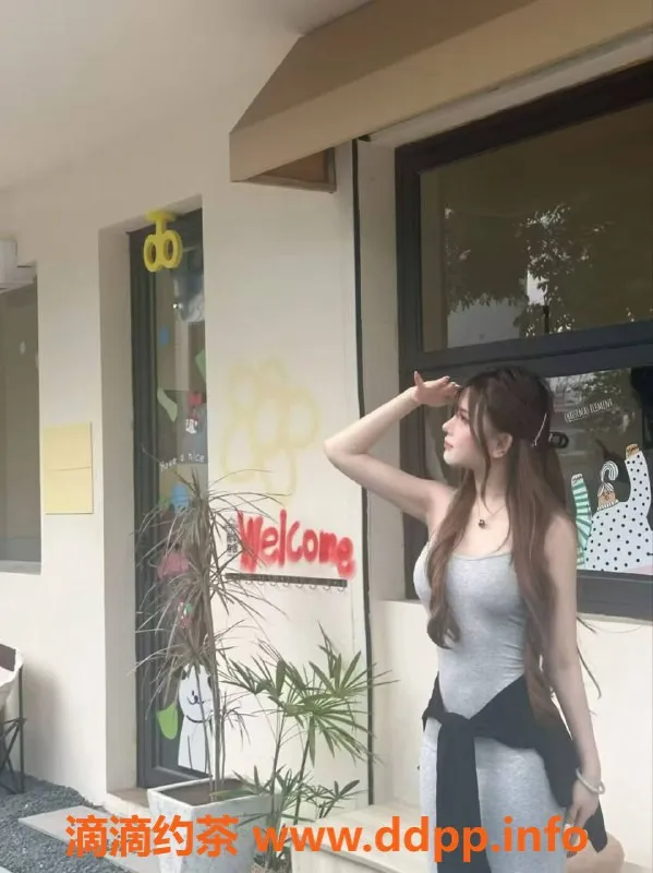 温州楼凤-瓯北大奶颜值系小姐，40分钟仅需7米