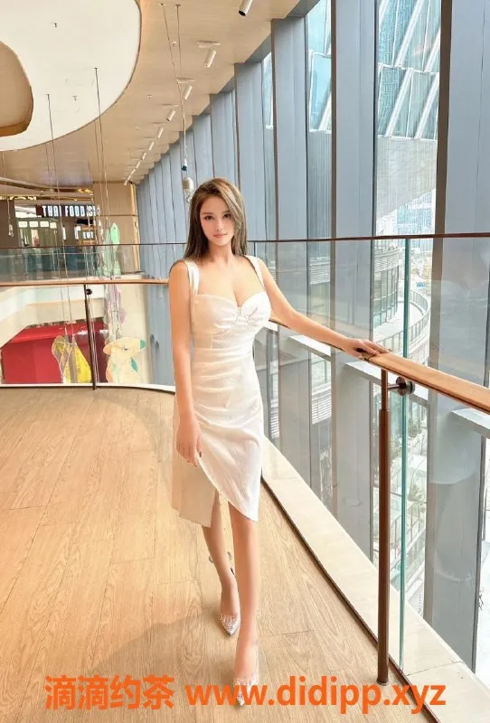 常州楼凤-大胸丽丽，武进嫩妹，165厘米，95斤，服务多样