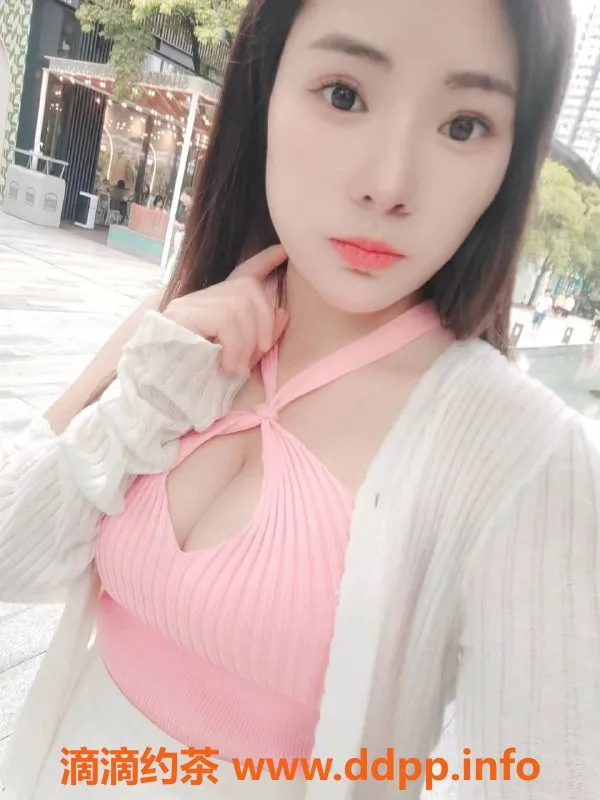 成都楼凤-锦江区少妇车欣儿，超值4p无限火力服务