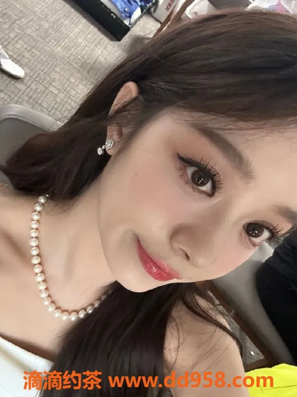 兰州楼凤-城关区雪宝宝，1000p优质服务体验