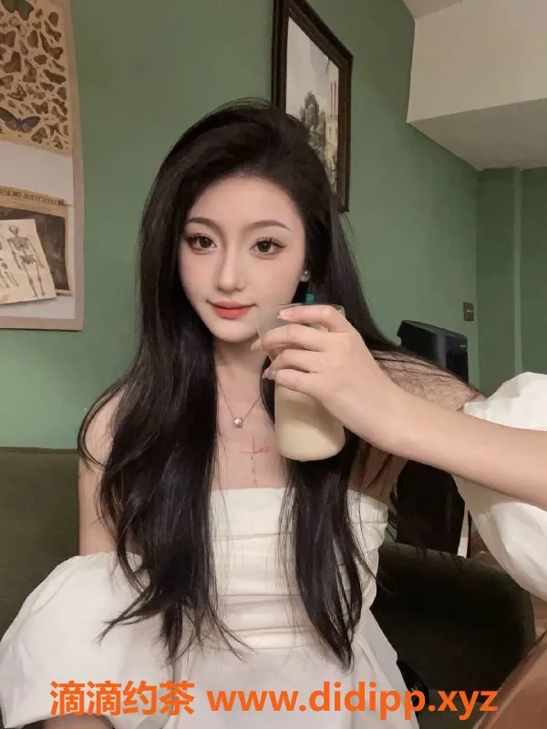 惠州楼凤资源信息,河南岸甜甜，168cm，22岁，热情服务8p起