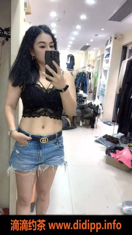 湛江楼凤-身高168cm甜甜，24岁可爱妹子服务