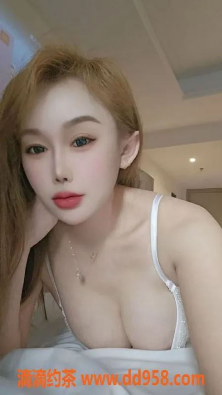 惠州楼凤-25岁媛媛，E罩杯魅力，麦地预约热销