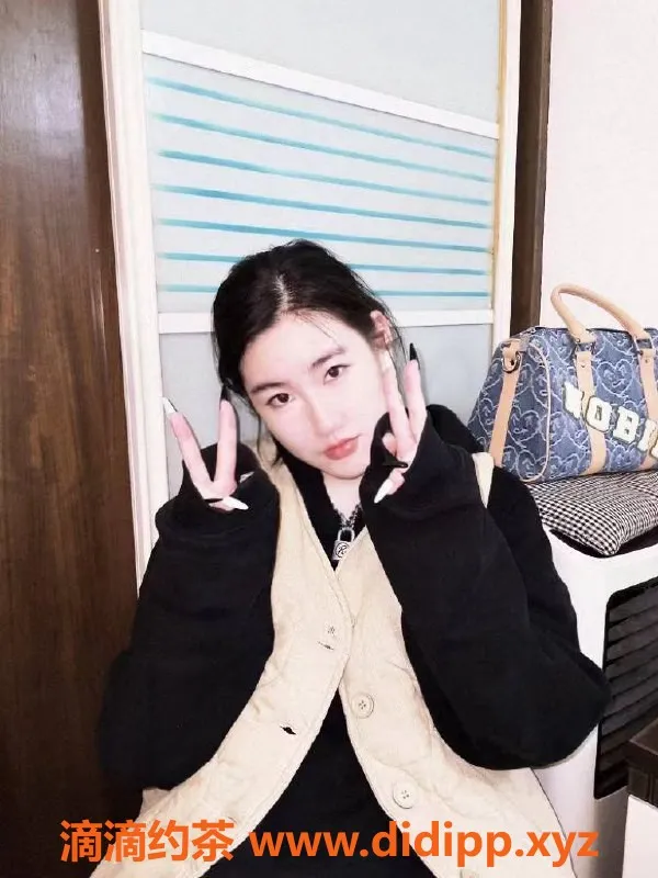 深圳楼凤-龙岗KK，698元服务，热情火辣等你来撩