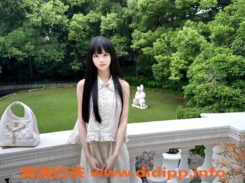 南通楼凤-18岁可爱小姐姐，165高97重，水费800