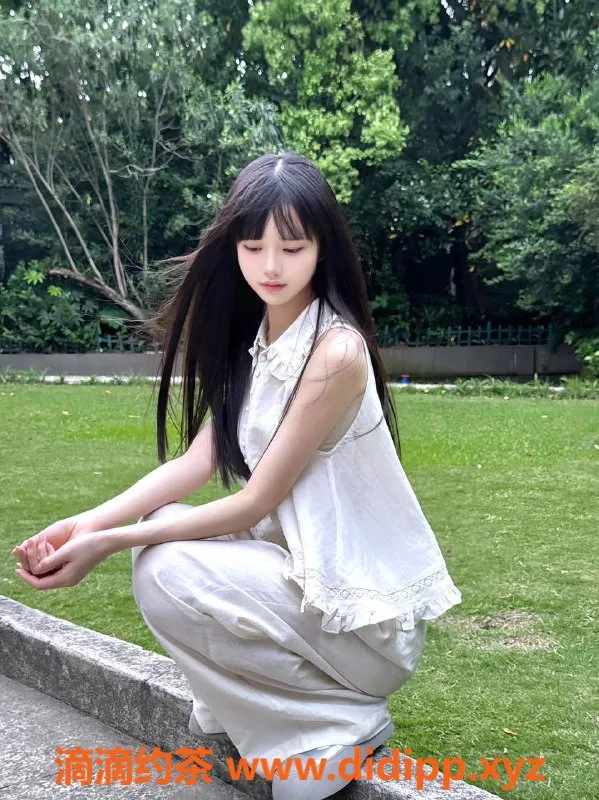 南通楼凤资源信息,18岁可爱小姐姐，165高97重，水费800