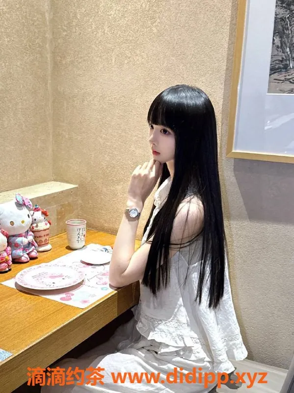 南通楼凤-18岁可爱小姐姐，165高97重，水费800