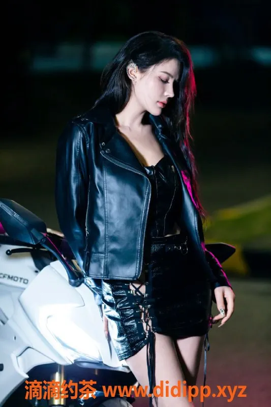 温州抓龙筋-瓯北安琪，166大奶御姐，制服服务等你来享受