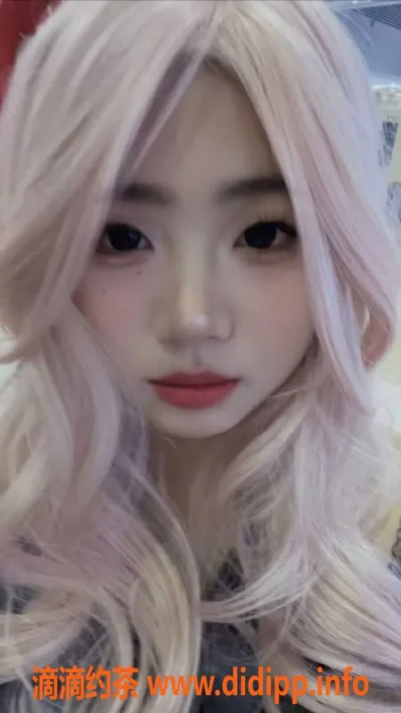 常州楼凤-常州红红，21岁162cm，C罩杯，600元起服务！