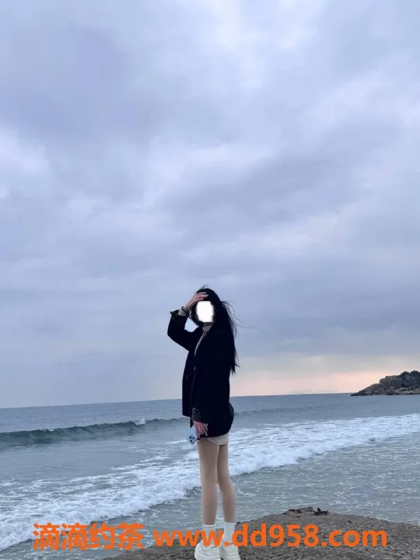 南通楼凤-万达A5熙熙，165cm温柔乖，92斤B+胸