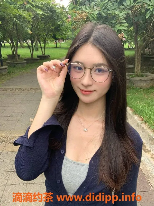 湛江楼凤-酥酥，性感诱惑，身材火辣，价格亲民