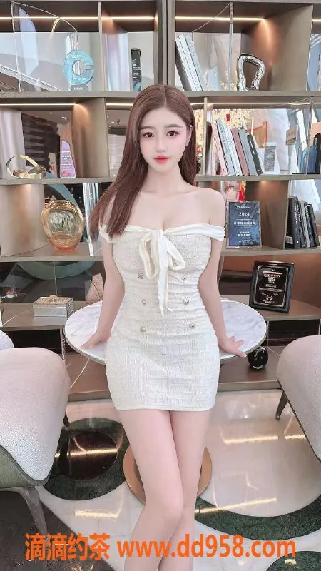 南通楼凤资源信息,南通倾听，23岁兼职美女，800元全🍑服务