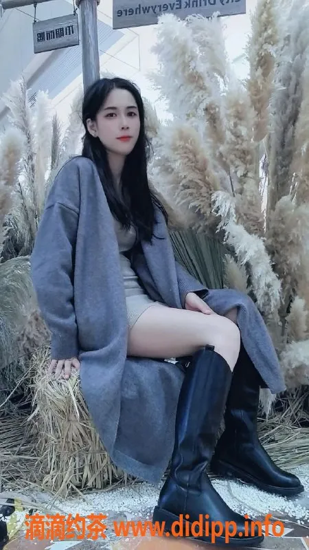 中山楼凤资源信息,古镇小桃子，23岁C罩杯美少女