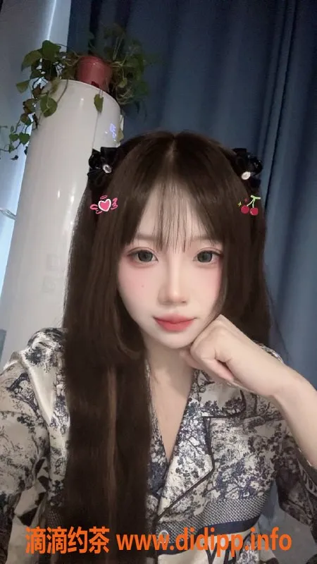 常州楼凤-新北区An琪儿，161cm，46kg，青春活力女孩