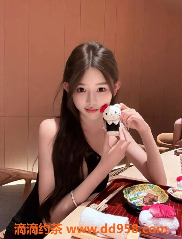 南通楼凤-南通小艾，身高167，104斤，B➕，02年生