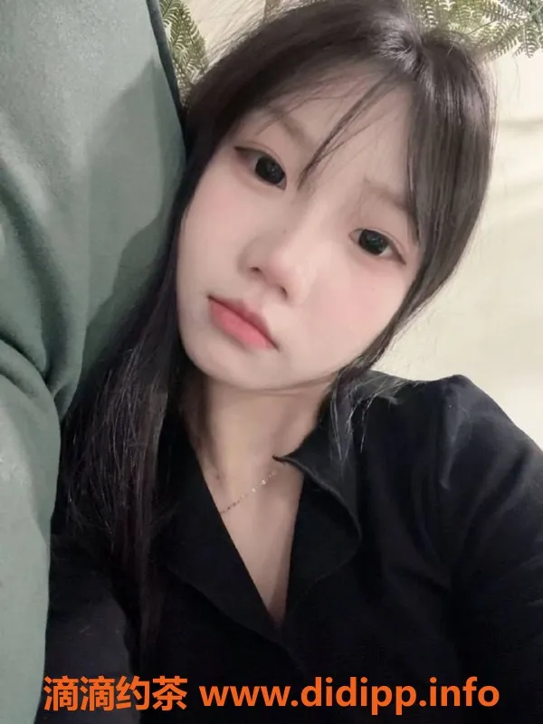 绍兴楼凤资源信息,慈溪杨杨18岁，身高165，胸围36B的美丽技师