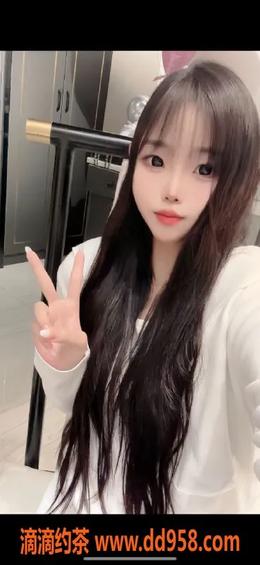 无锡楼凤-无锡小豆奶，166身高C胸，1000P开房享受