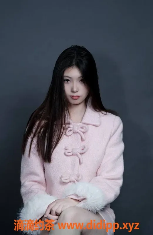 常州楼凤-常州夕夕，22岁，身高162，百搭服务