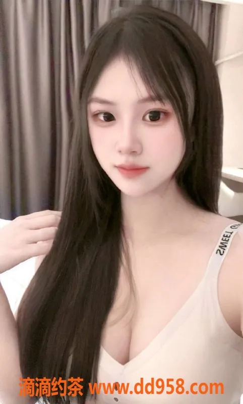 南通楼凤资源信息,南通七七，20岁D36美媚，外卖服务