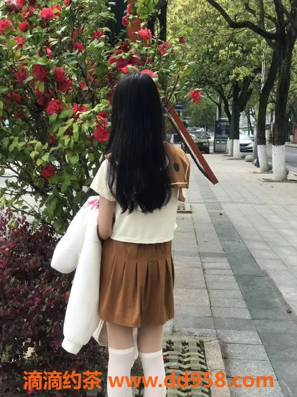 常州楼凤-常州20岁咔咔，163高90重，服务优质