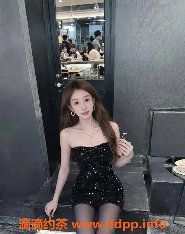 南京楼凤资源信息,江宁区哈哈，165身高95重，19岁，800起服务！