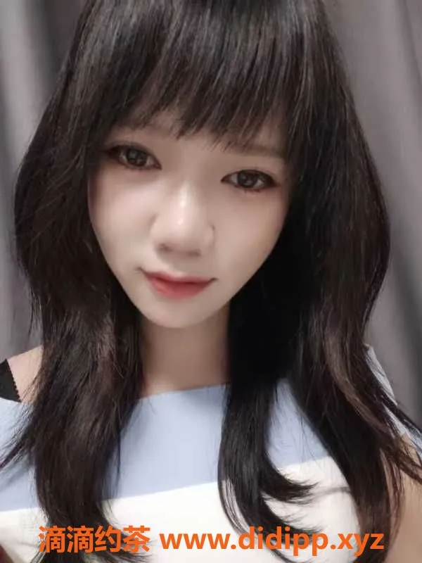 深圳楼凤-龙华小雪，26岁，163cm，47kg，300元享受60分钟服务